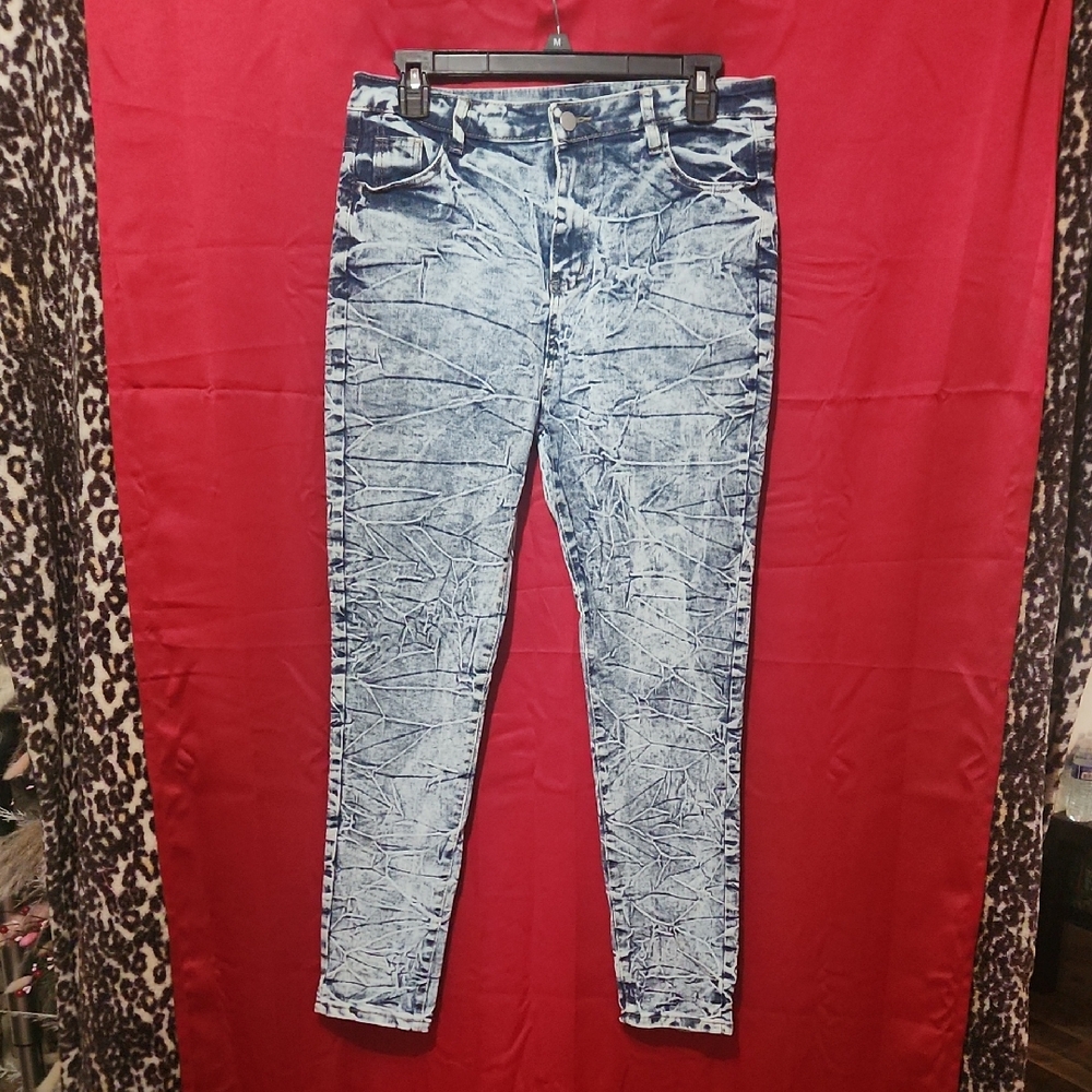 Women's Blue Acid Wash Jeans